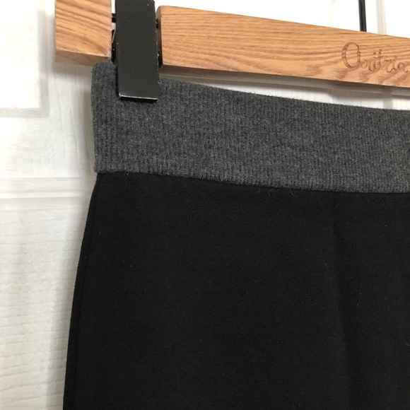 Zara Black Midi Bodycon Skirt - Picture 2 of 2